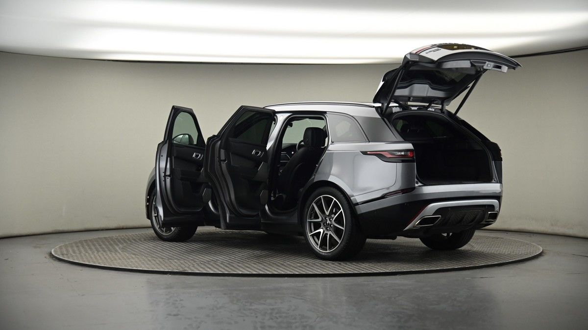 More views of Land Rover Range Rover Velar