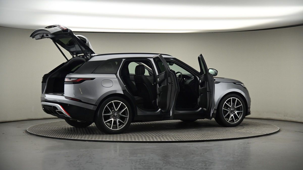 More views of Land Rover Range Rover Velar