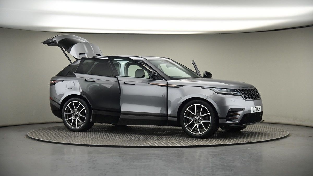 More views of Land Rover Range Rover Velar