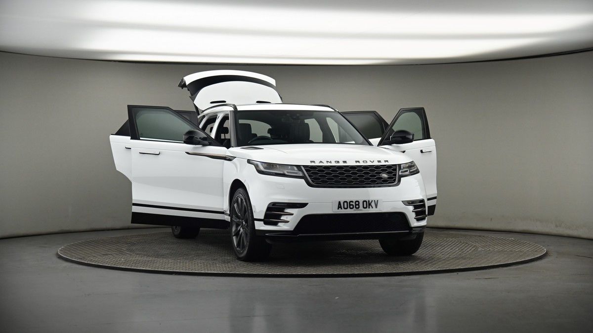 More views of Land Rover Range Rover Velar