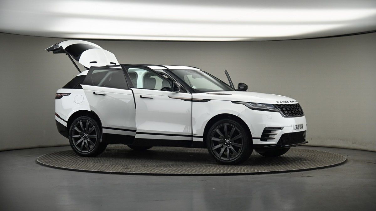 More views of Land Rover Range Rover Velar