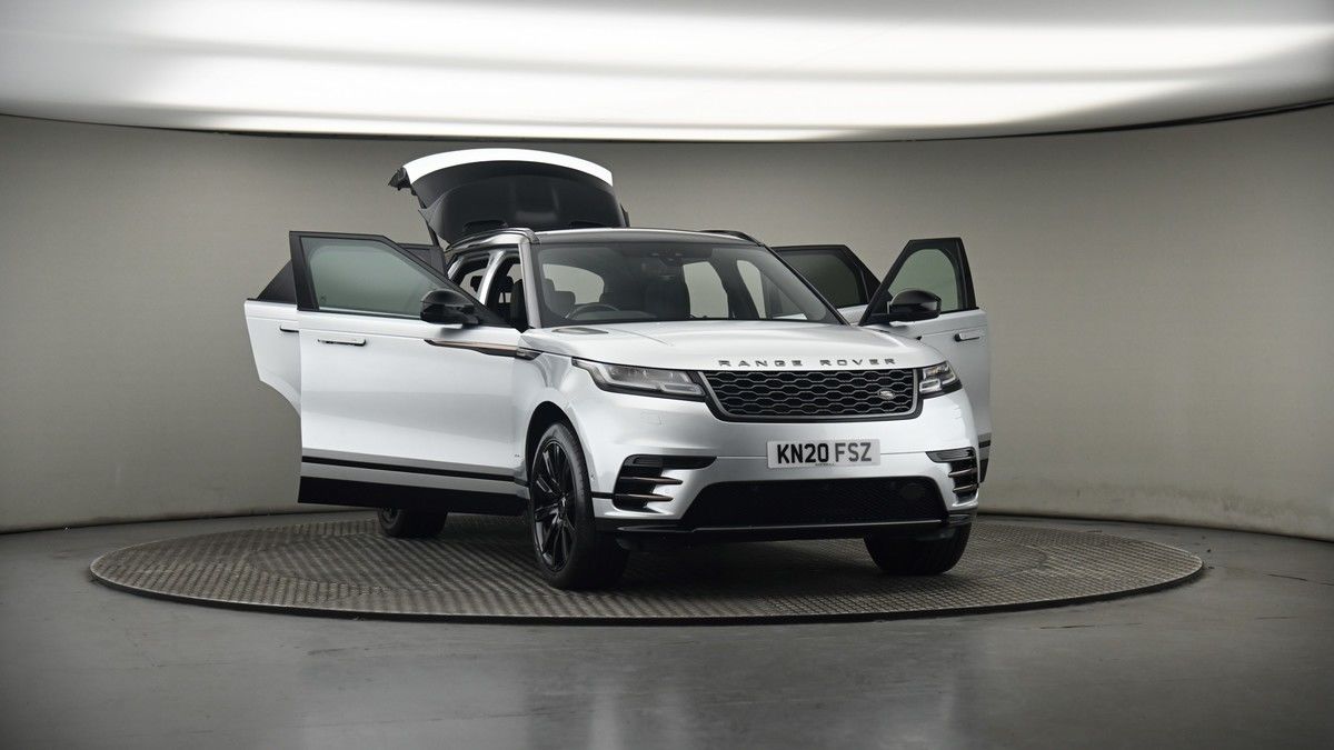 More views of Land Rover Range Rover Velar