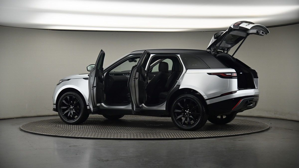 More views of Land Rover Range Rover Velar