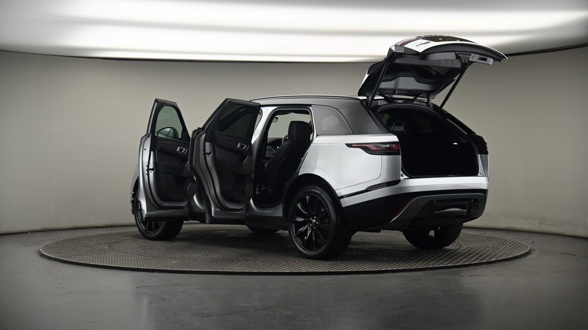 More views of Land Rover Range Rover Velar