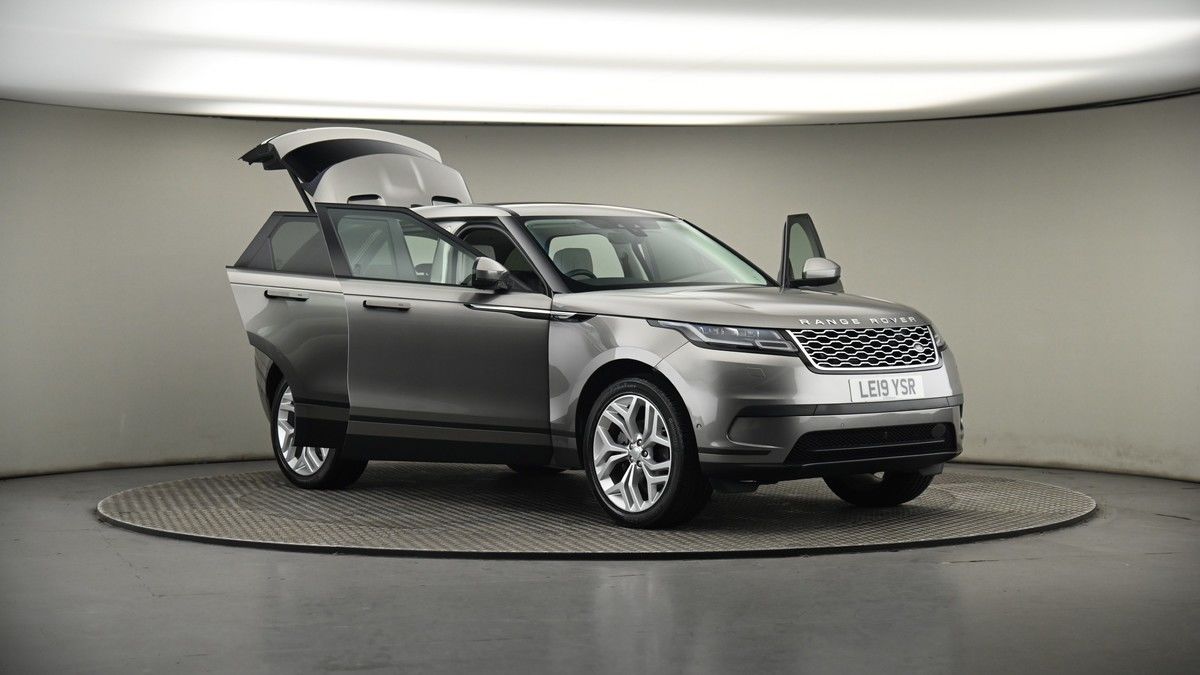 More views of Land Rover Range Rover Velar