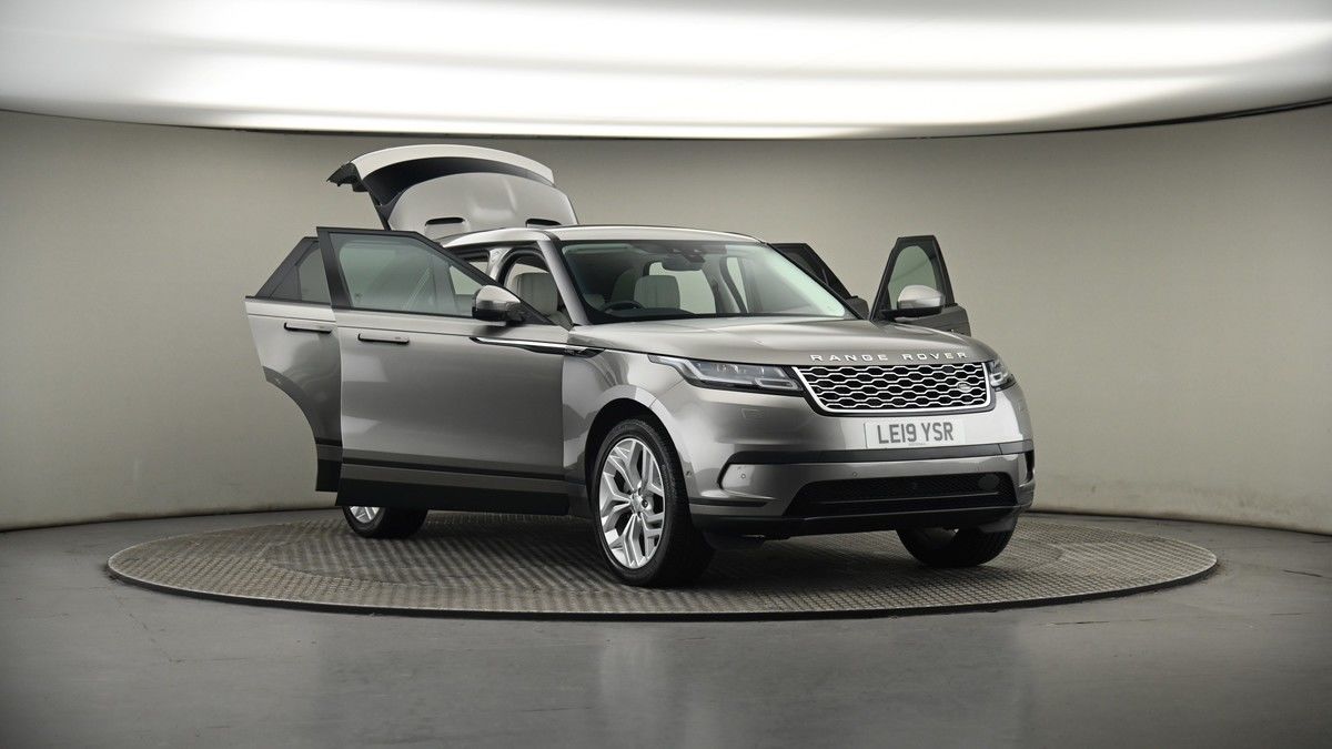 More views of Land Rover Range Rover Velar