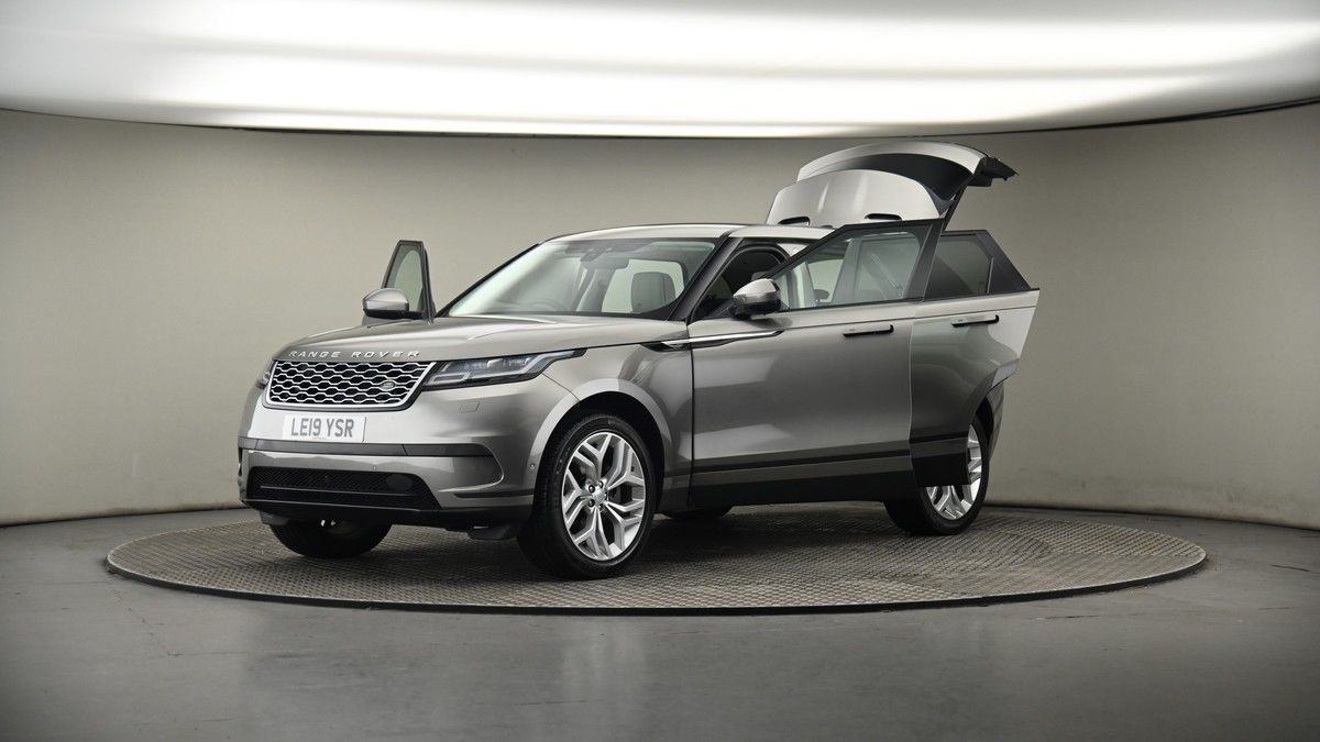 More views of Land Rover Range Rover Velar