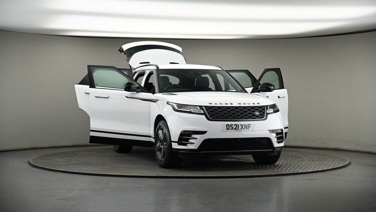 More views of Land Rover Range Rover Velar