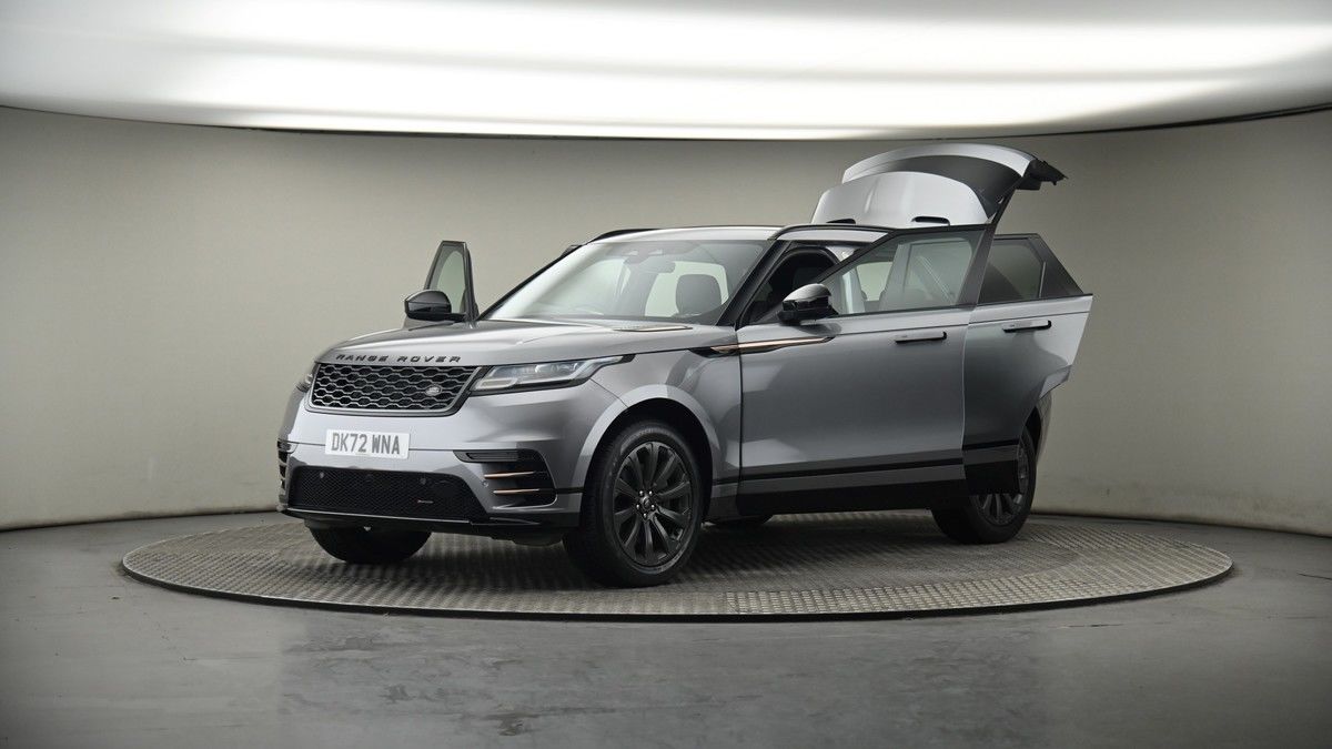 More views of Land Rover Range Rover Velar