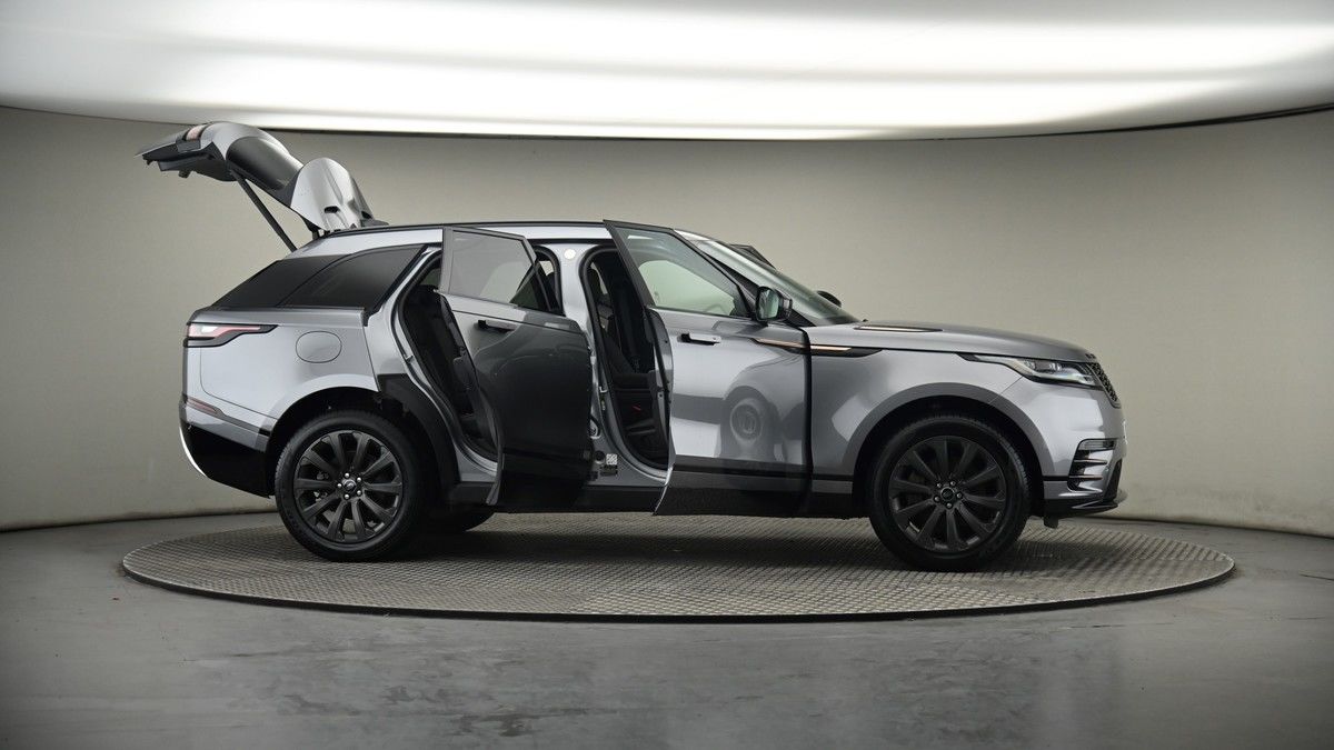 More views of Land Rover Range Rover Velar