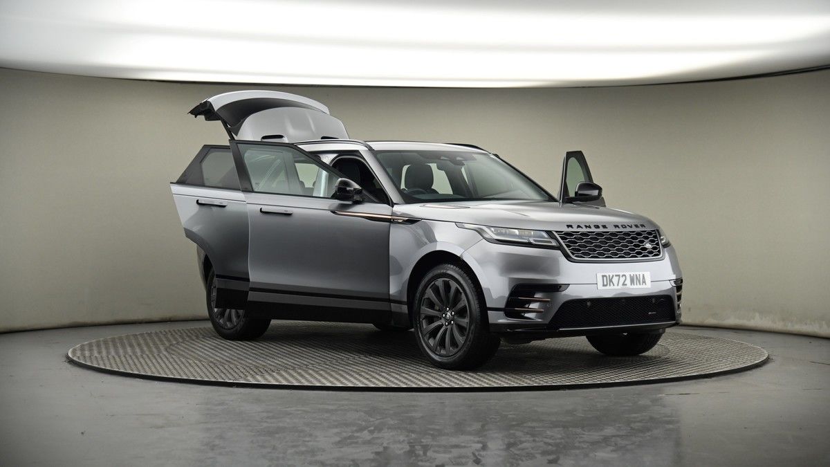 More views of Land Rover Range Rover Velar