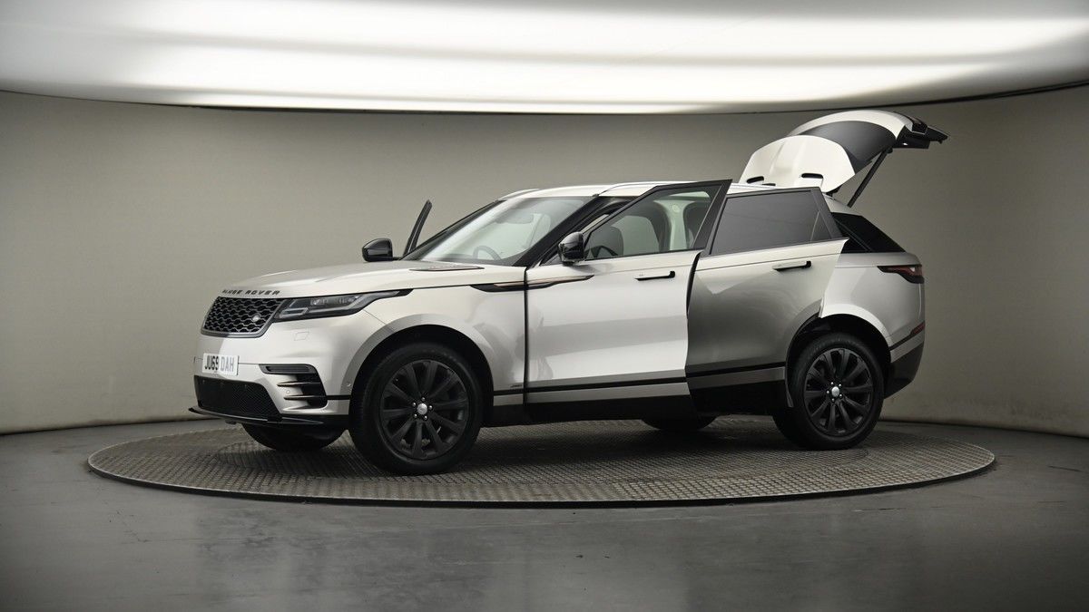 More views of Land Rover Range Rover Velar