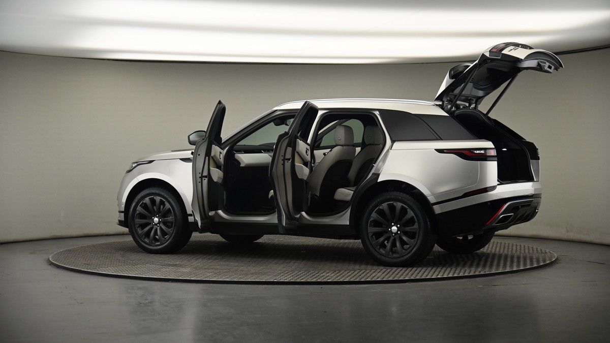 More views of Land Rover Range Rover Velar