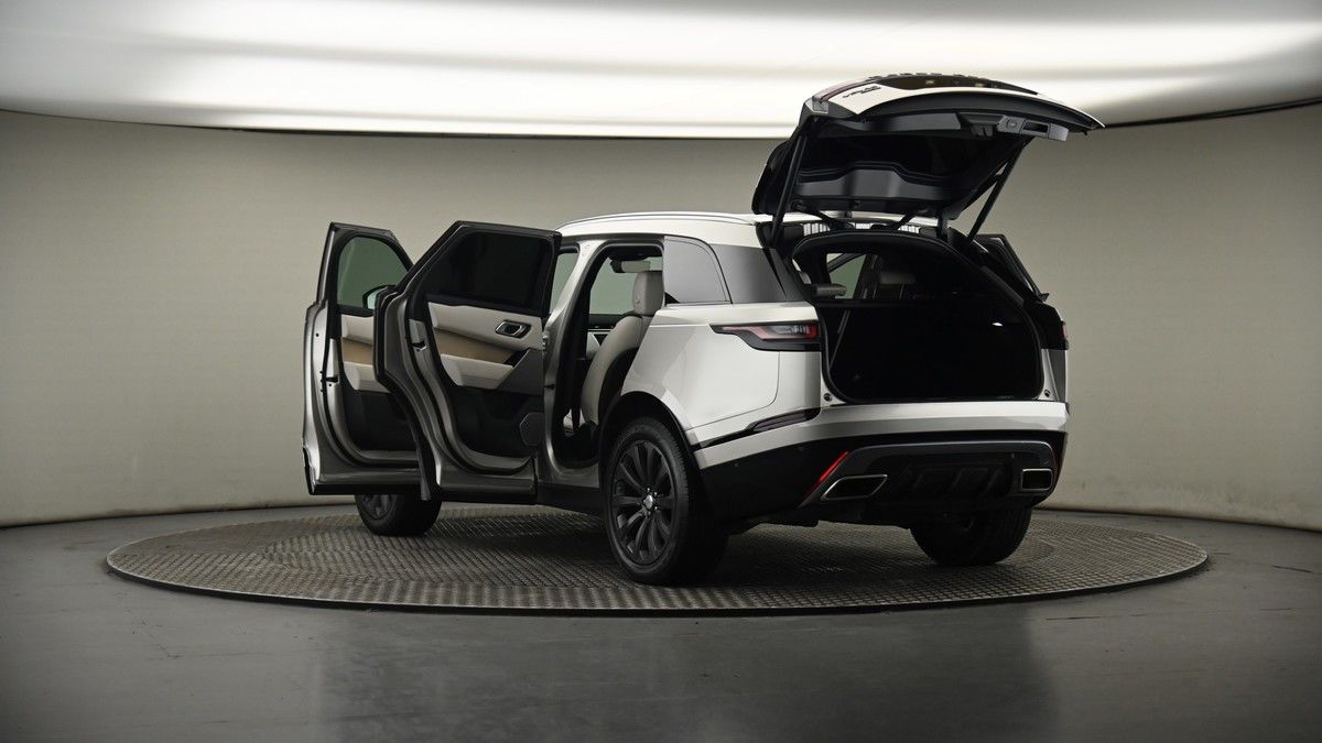 More views of Land Rover Range Rover Velar