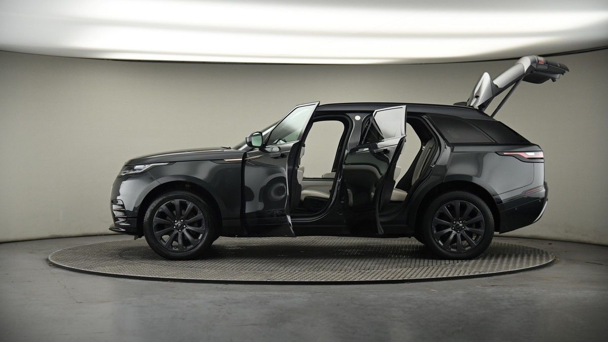 More views of Land Rover Range Rover Velar