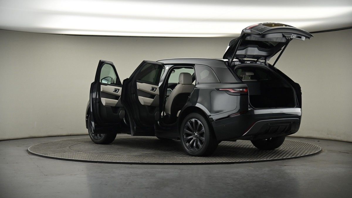 More views of Land Rover Range Rover Velar