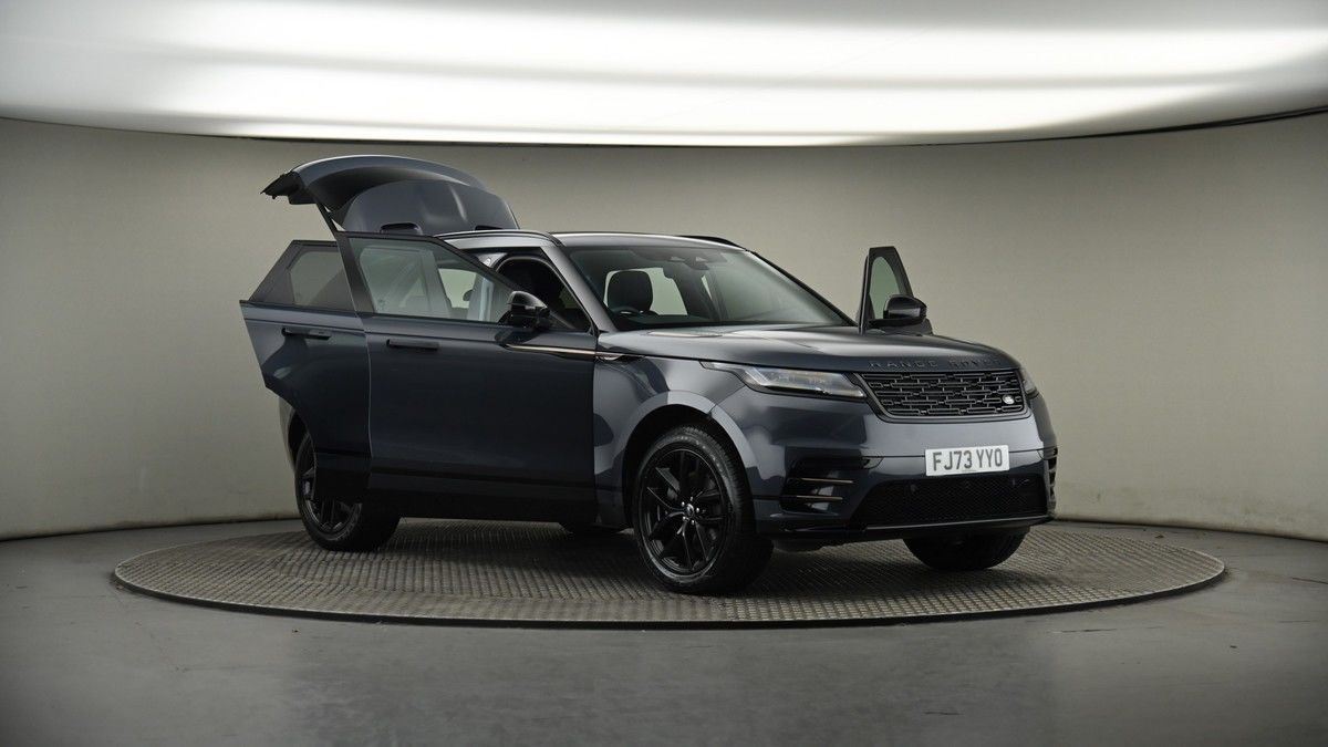 More views of Land Rover Range Rover Velar