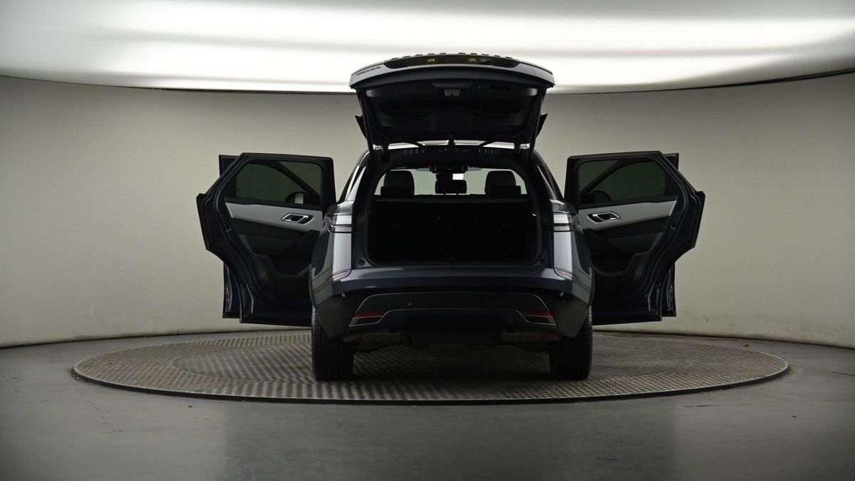 More views of Land Rover Range Rover Velar