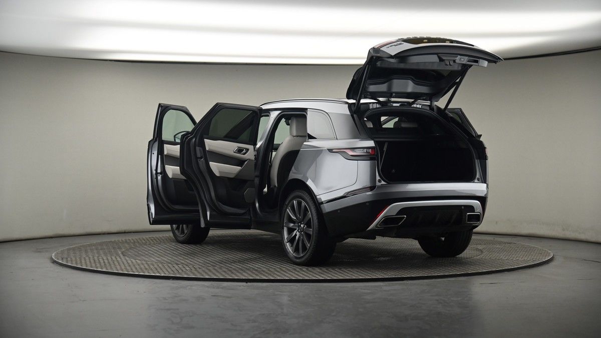 Land Rover Range Rover Velar Image 8