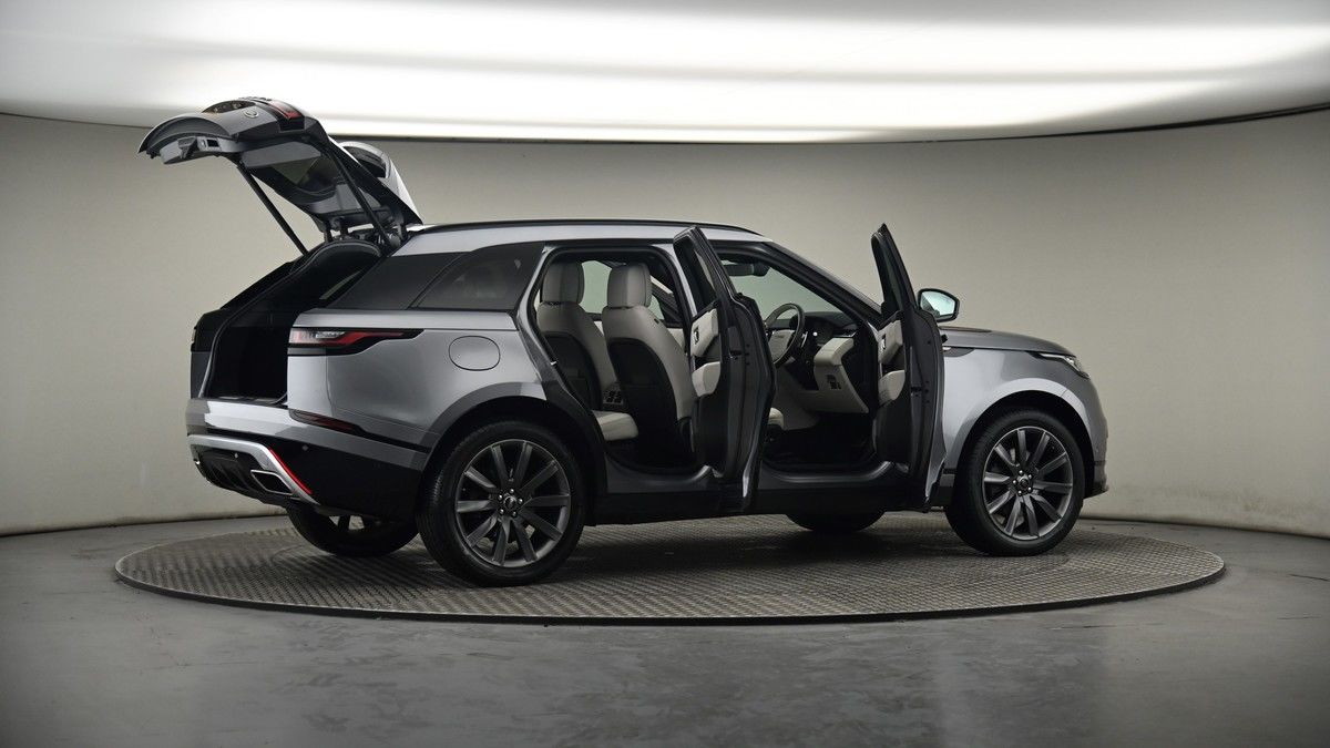 More views of Land Rover Range Rover Velar