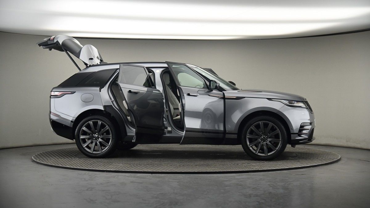 More views of Land Rover Range Rover Velar