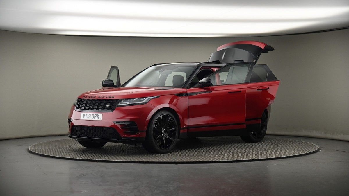 More views of Land Rover Range Rover Velar