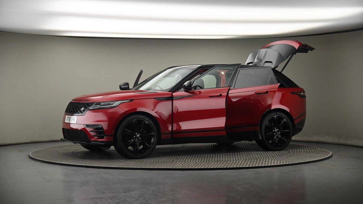 More views of Land Rover Range Rover Velar