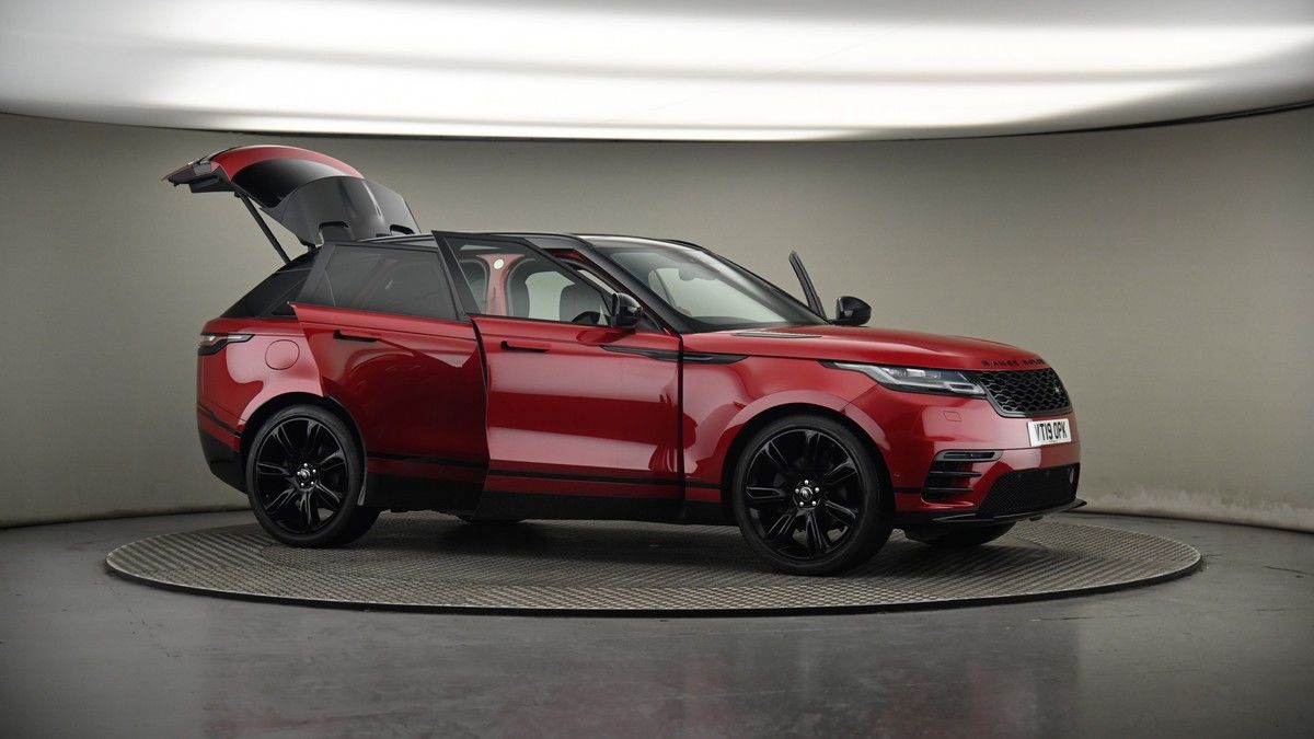 More views of Land Rover Range Rover Velar