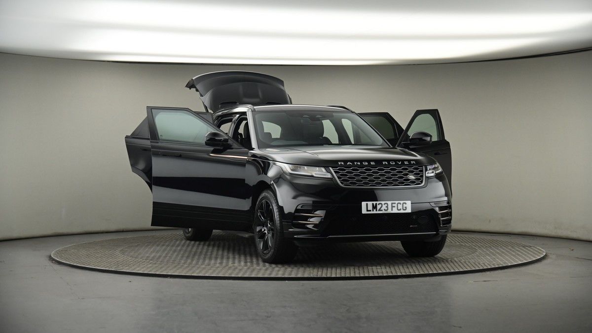 More views of Land Rover Range Rover Velar