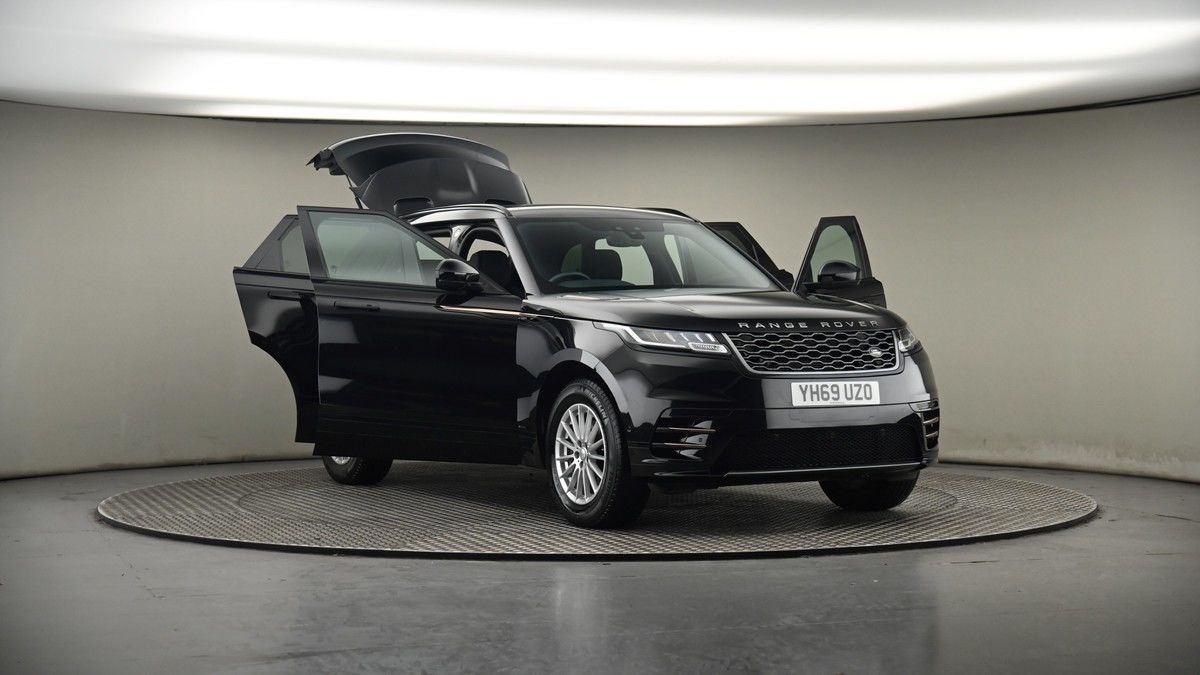 More views of Land Rover Range Rover Velar