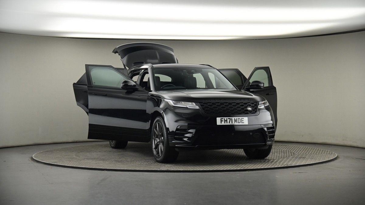 More views of Land Rover Range Rover Velar