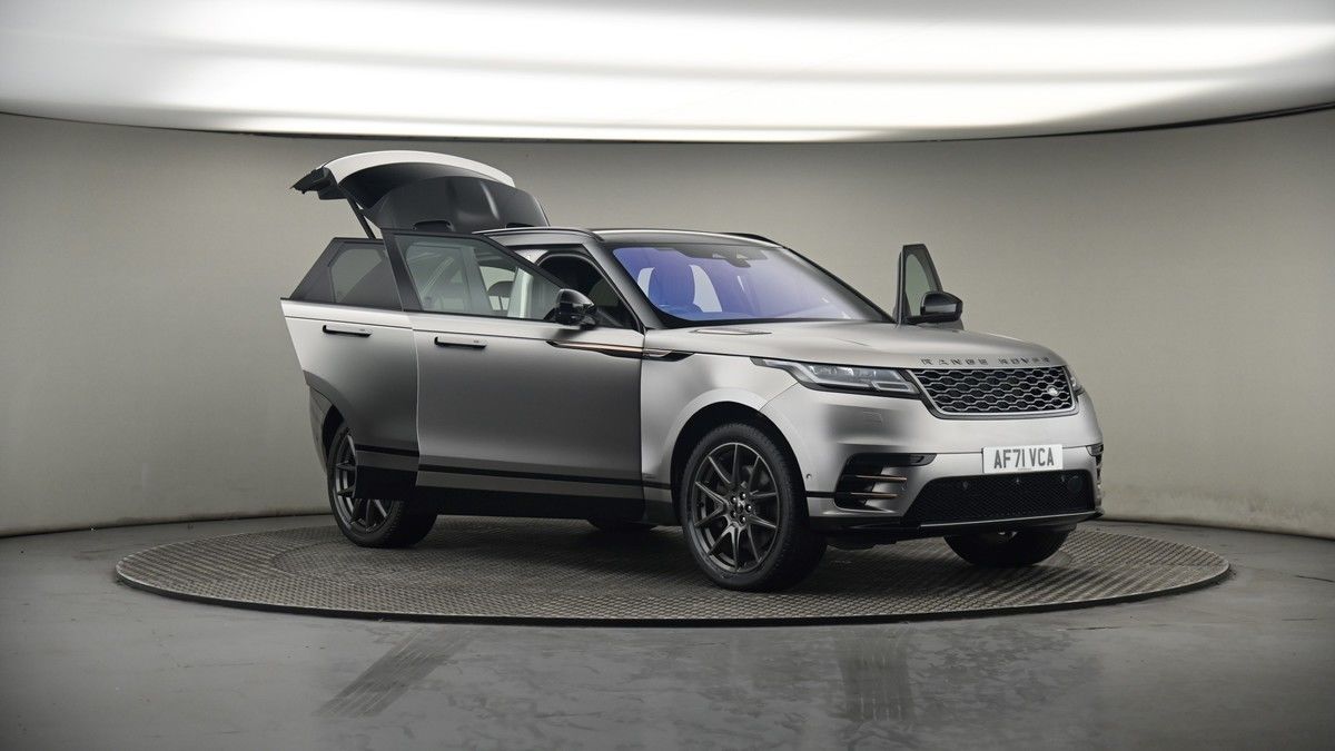 More views of Land Rover Range Rover Velar