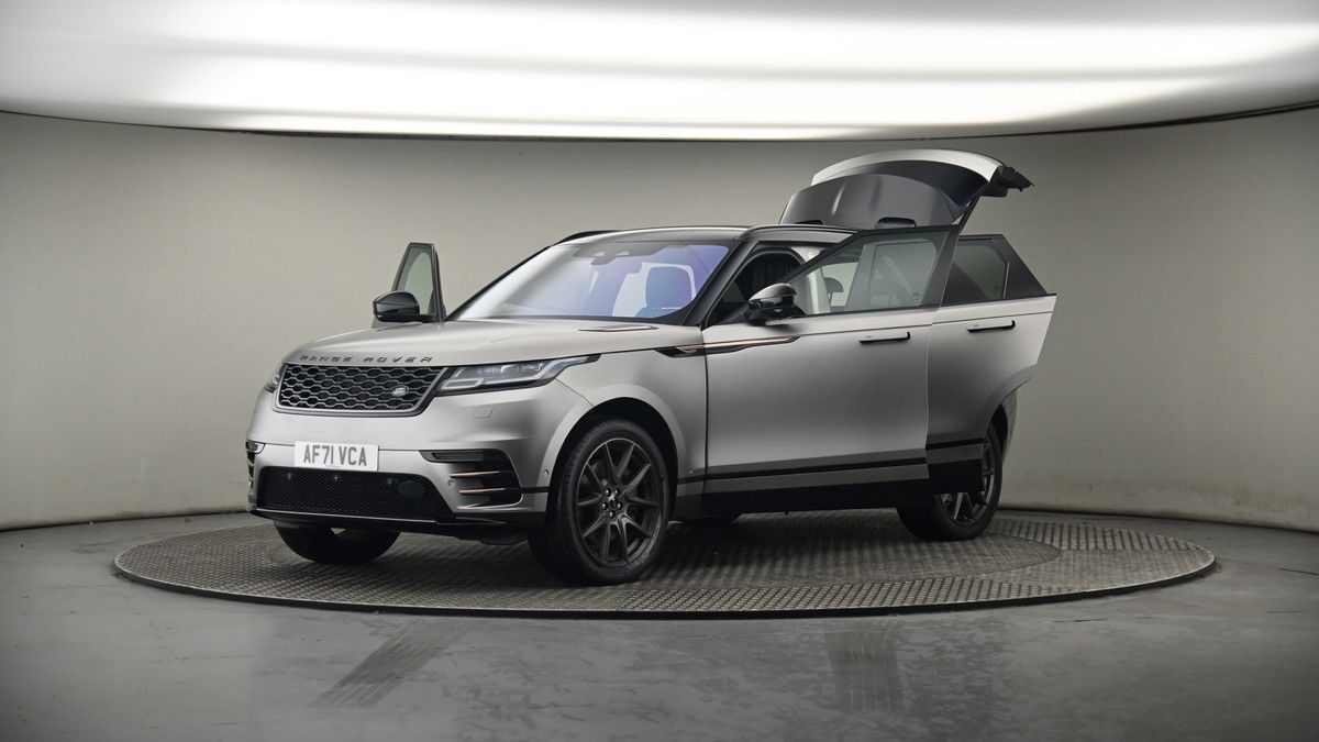 More views of Land Rover Range Rover Velar