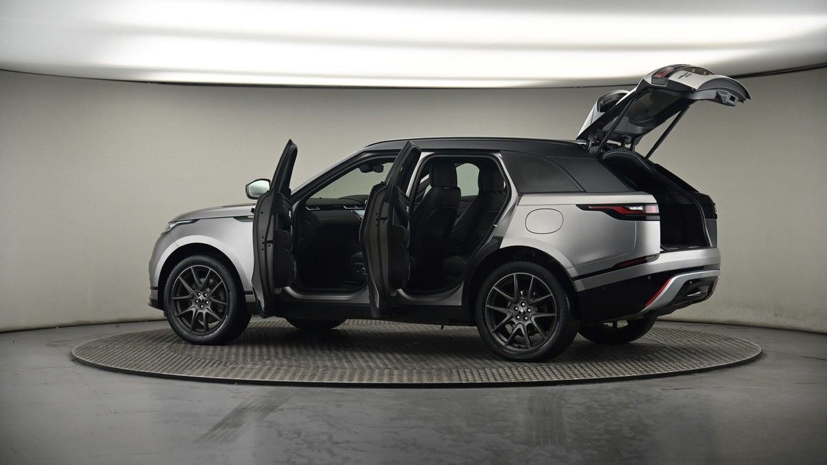 More views of Land Rover Range Rover Velar