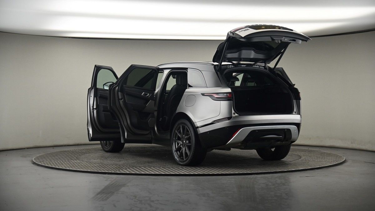 More views of Land Rover Range Rover Velar