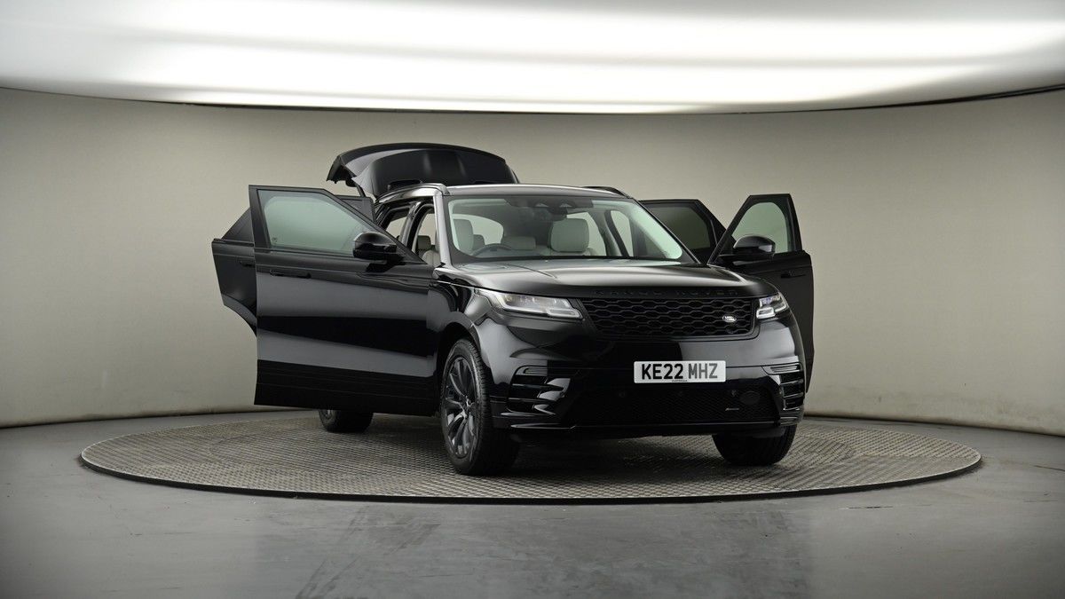 More views of Land Rover Range Rover Velar