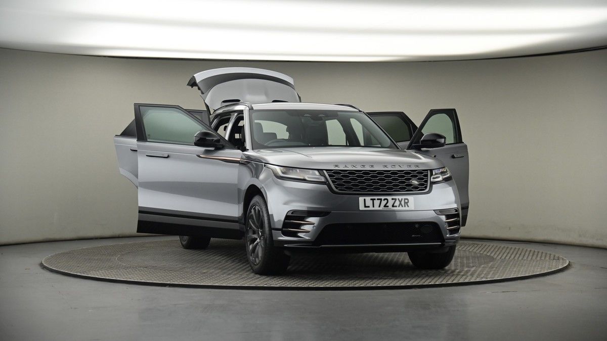 More views of Land Rover Range Rover Velar