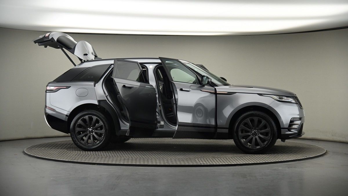 More views of Land Rover Range Rover Velar