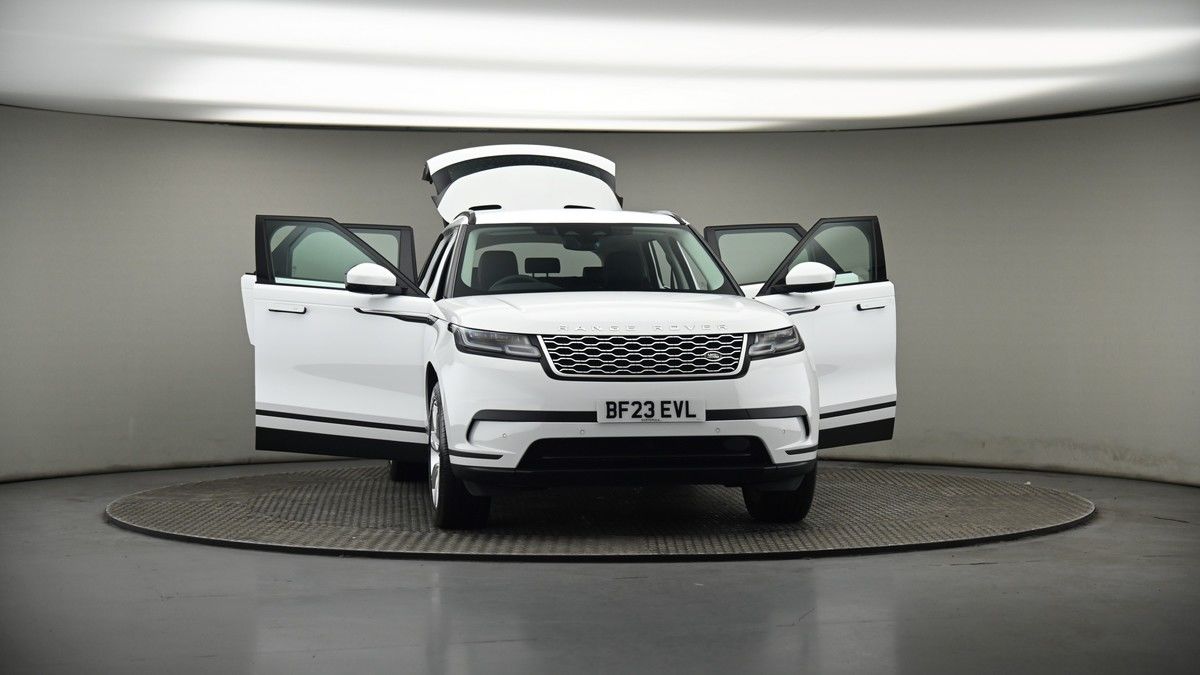 More views of Land Rover Range Rover Velar