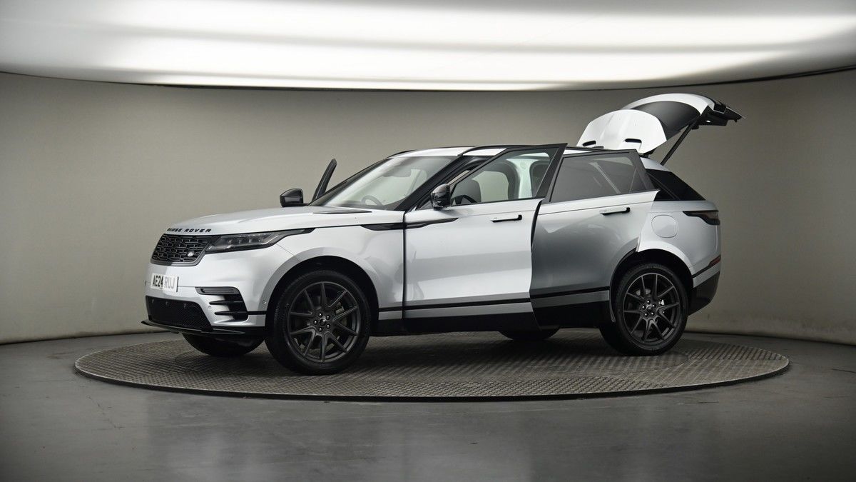 More views of Land Rover Range Rover Velar