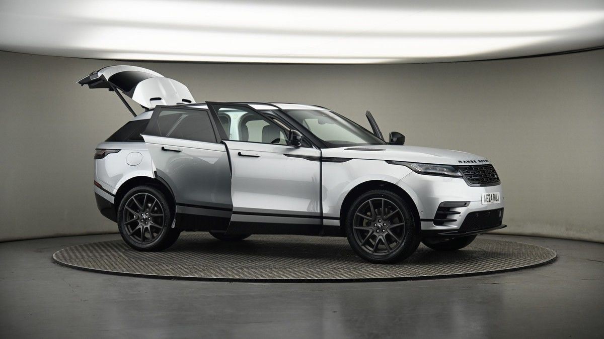 More views of Land Rover Range Rover Velar