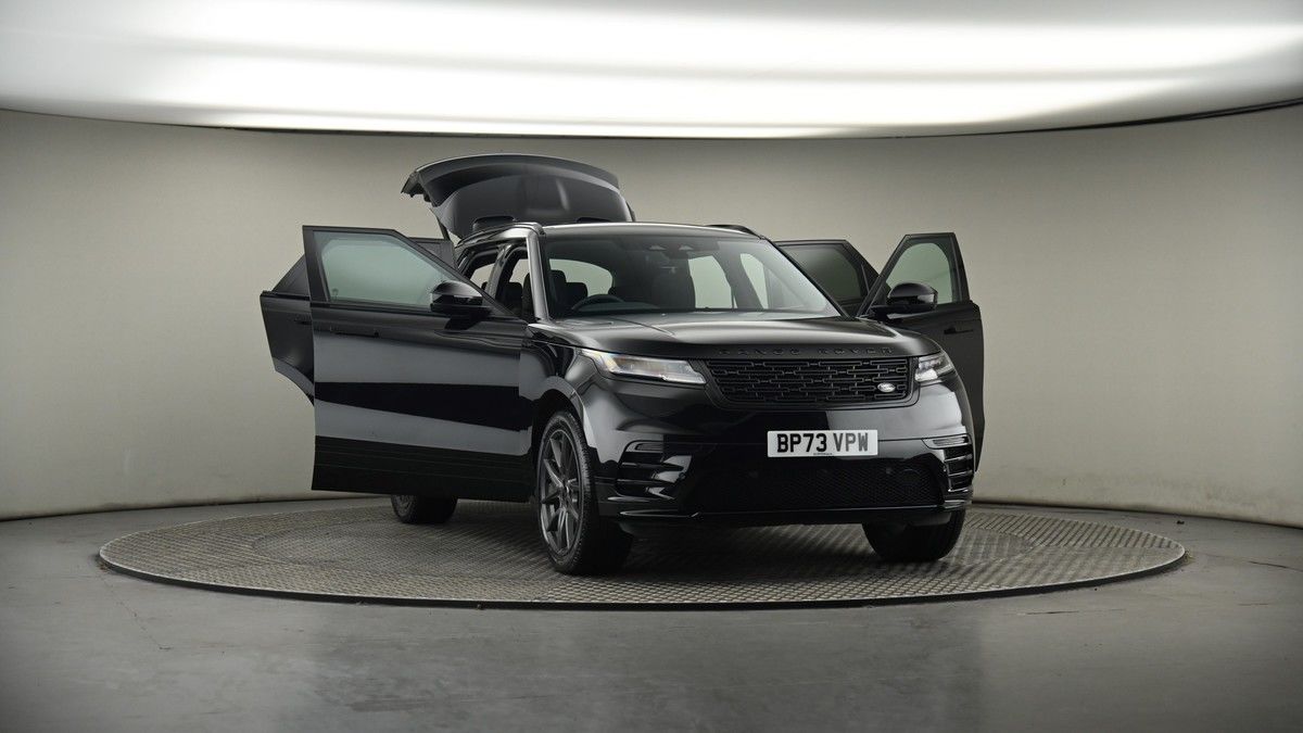 More views of Land Rover Range Rover Velar