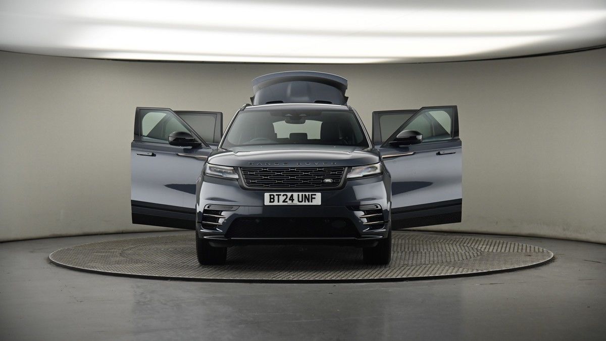 More views of Land Rover Range Rover Velar