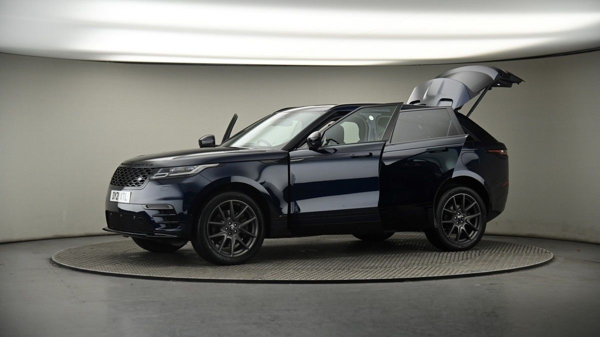 More views of Land Rover Range Rover Velar