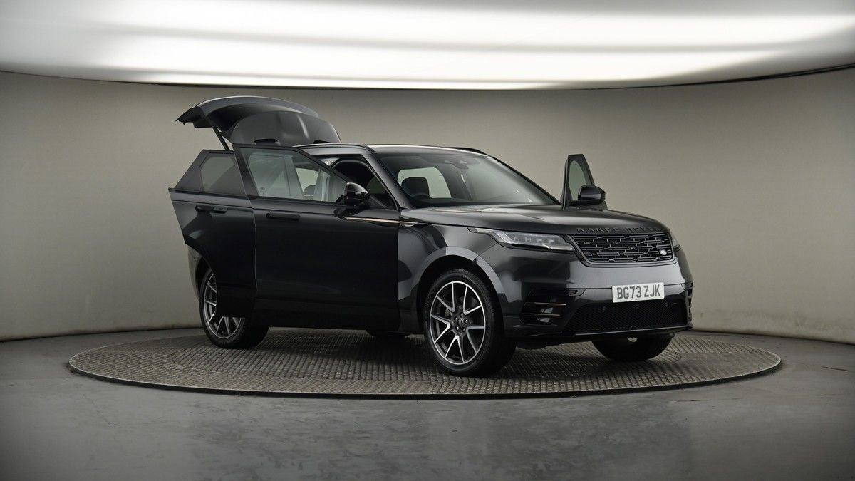 More views of Land Rover Range Rover Velar