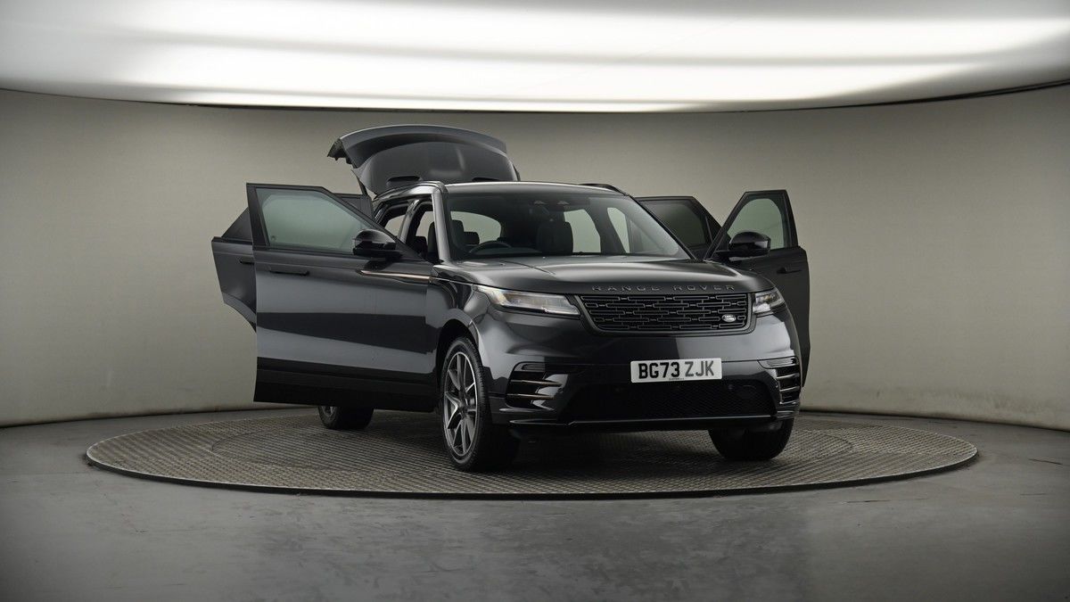 More views of Land Rover Range Rover Velar