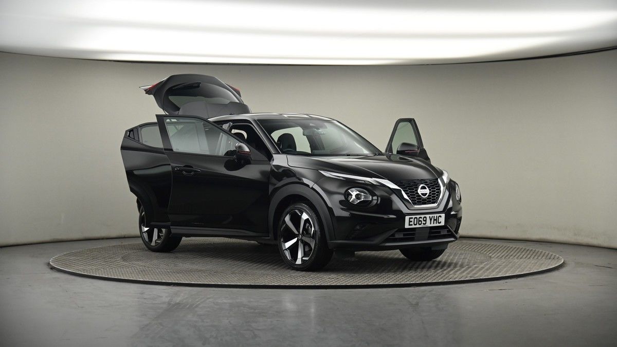 More views of Nissan Juke