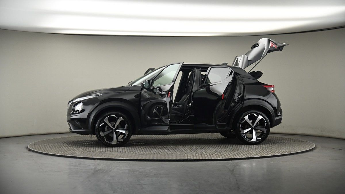 More views of Nissan Juke