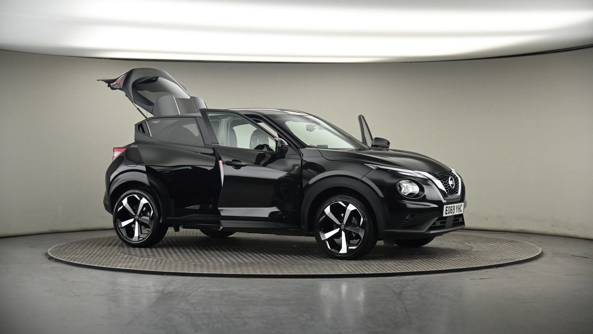 More views of Nissan Juke