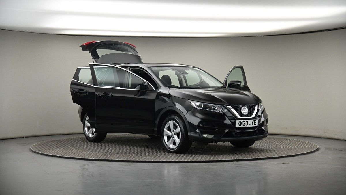 More views of Nissan Qashqai